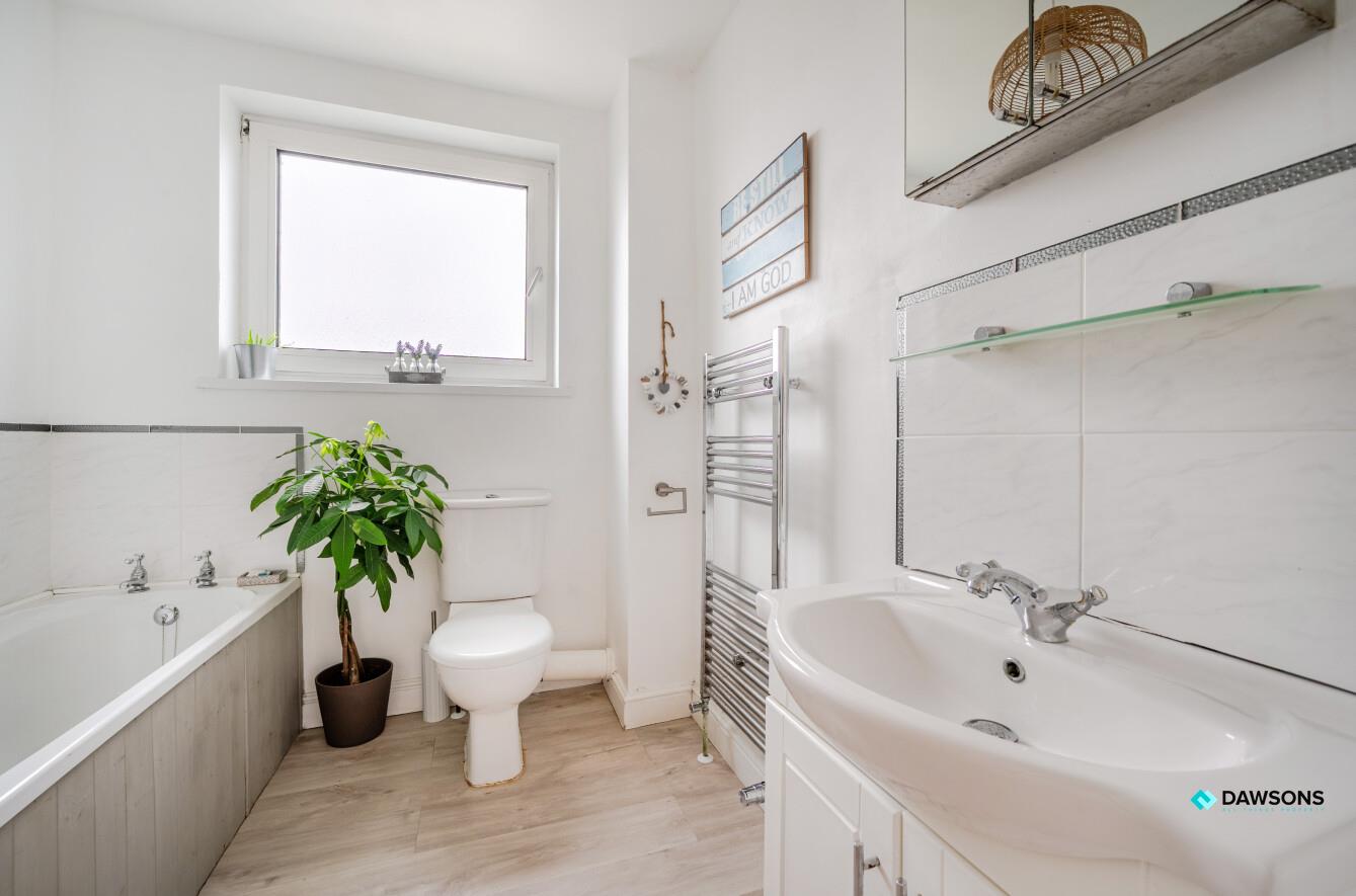 Pennard Drive, Southgate, Swansea, SA3 2DP